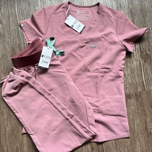 NWT Figs Scrubs in Mineral Mauve